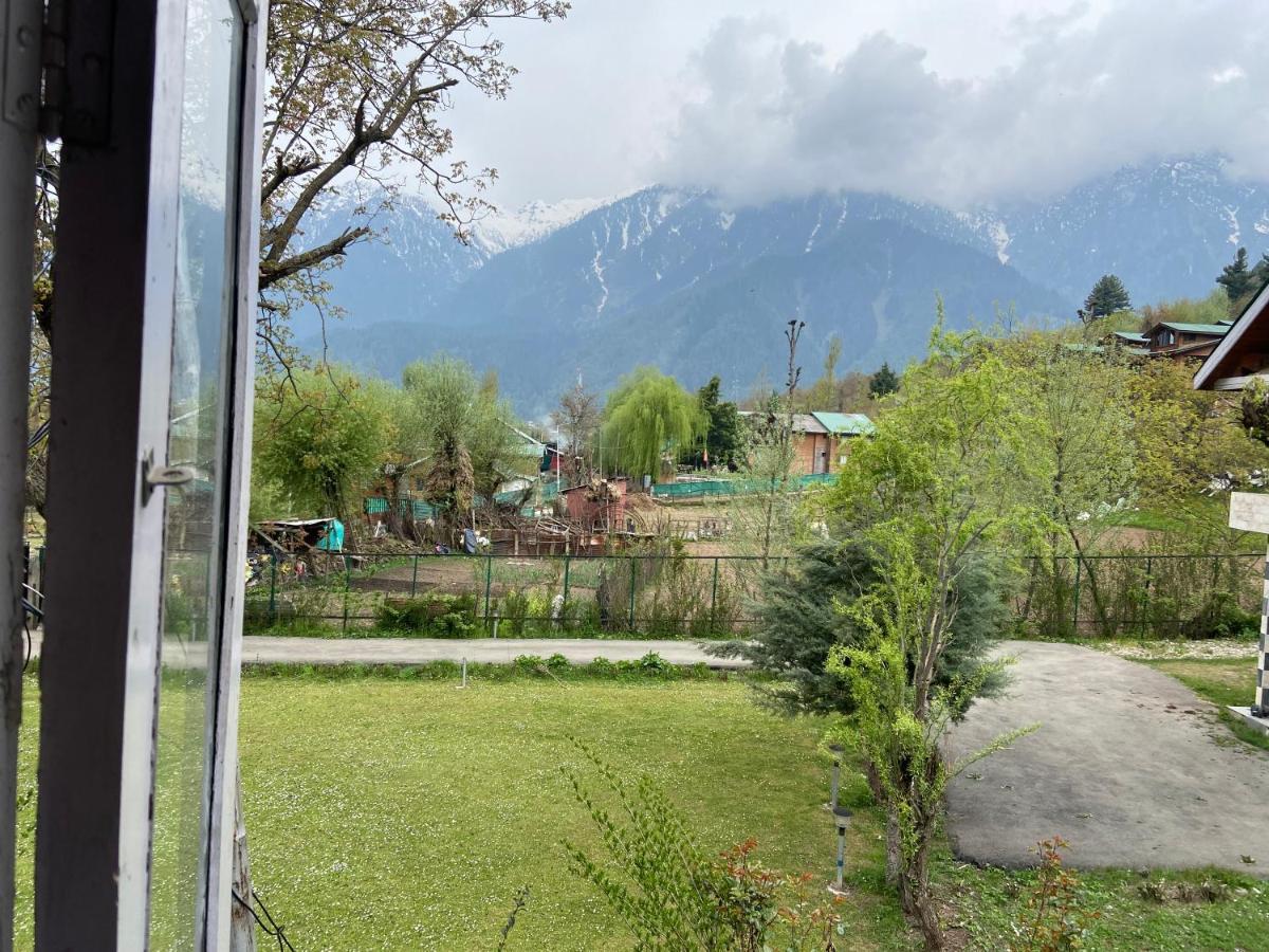 Pk Cottage ปาฮาลกัม ภายนอก รูปภาพ