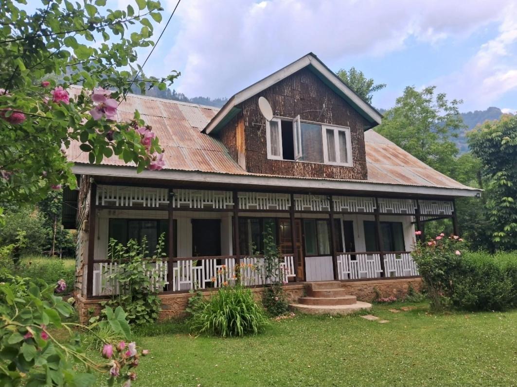 Pk Cottage ปาฮาลกัม ภายนอก รูปภาพ